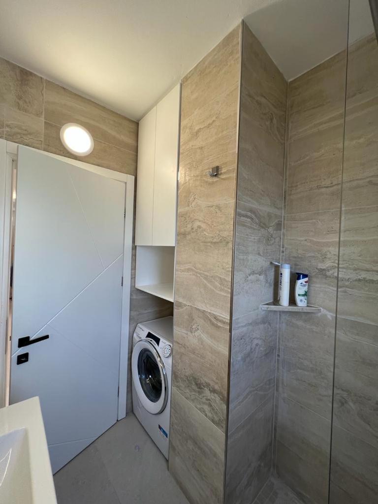 Privatunterkunft Sunset Sea View - Premium 2br Durrës